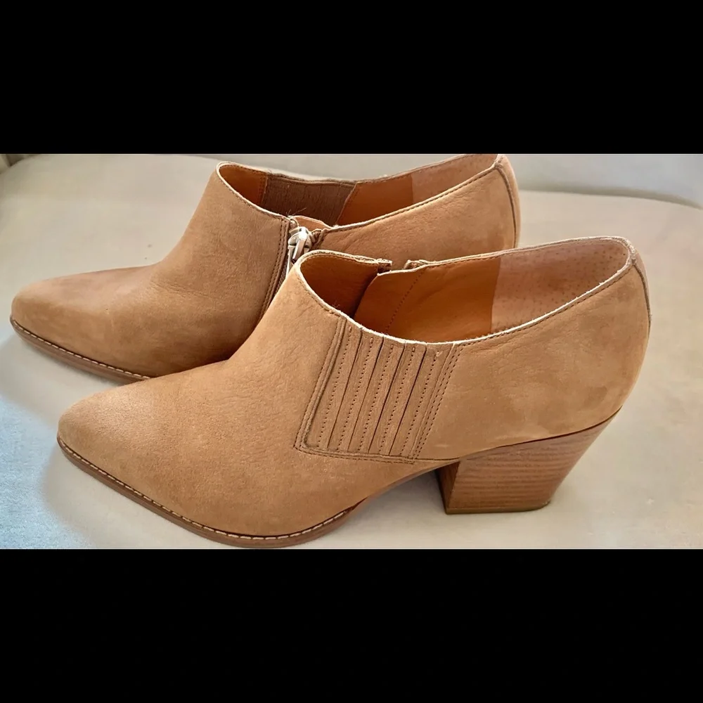 Franco Sarto Leather closed shoes - Picture 5 of 8